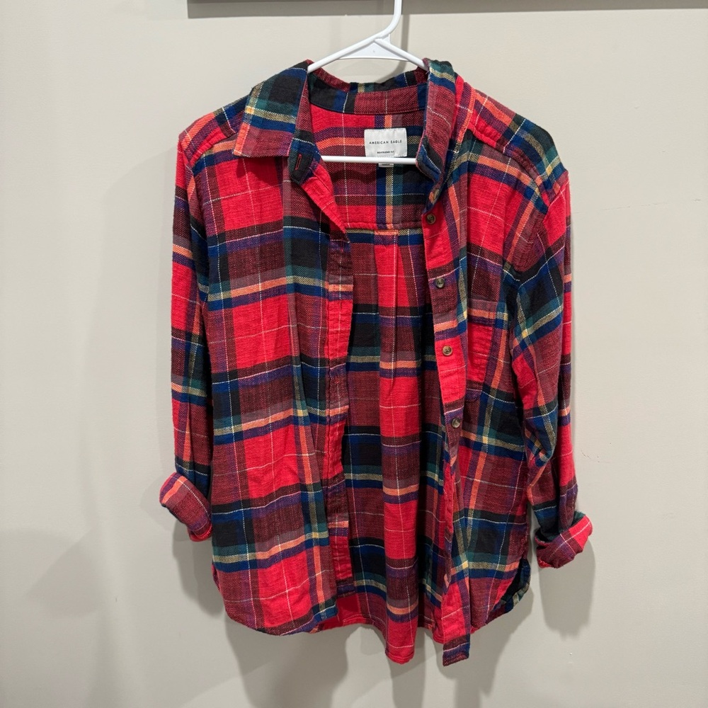 Women’s American eagle flannel size small